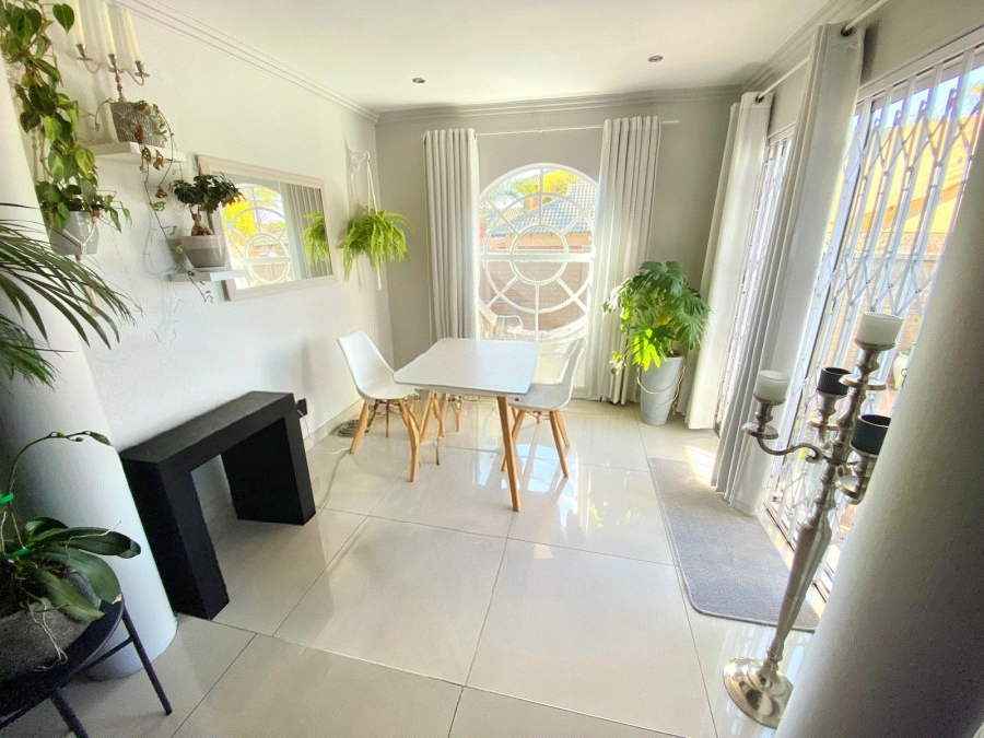3 Bedroom Property for Sale in Vaalpark Free State
